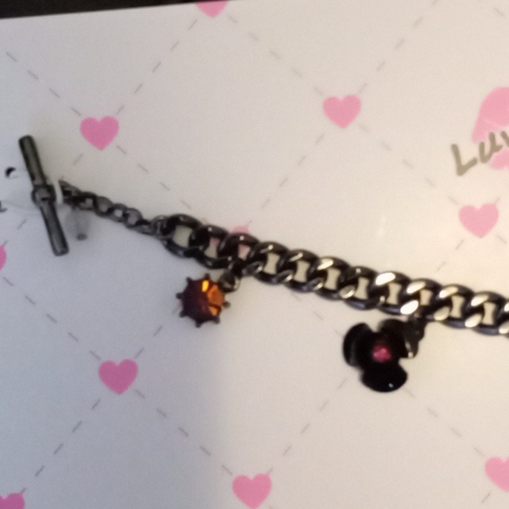 Betsey Johnson Cat charm bracelet 🐈‍⬛ - Picture 2 of 6